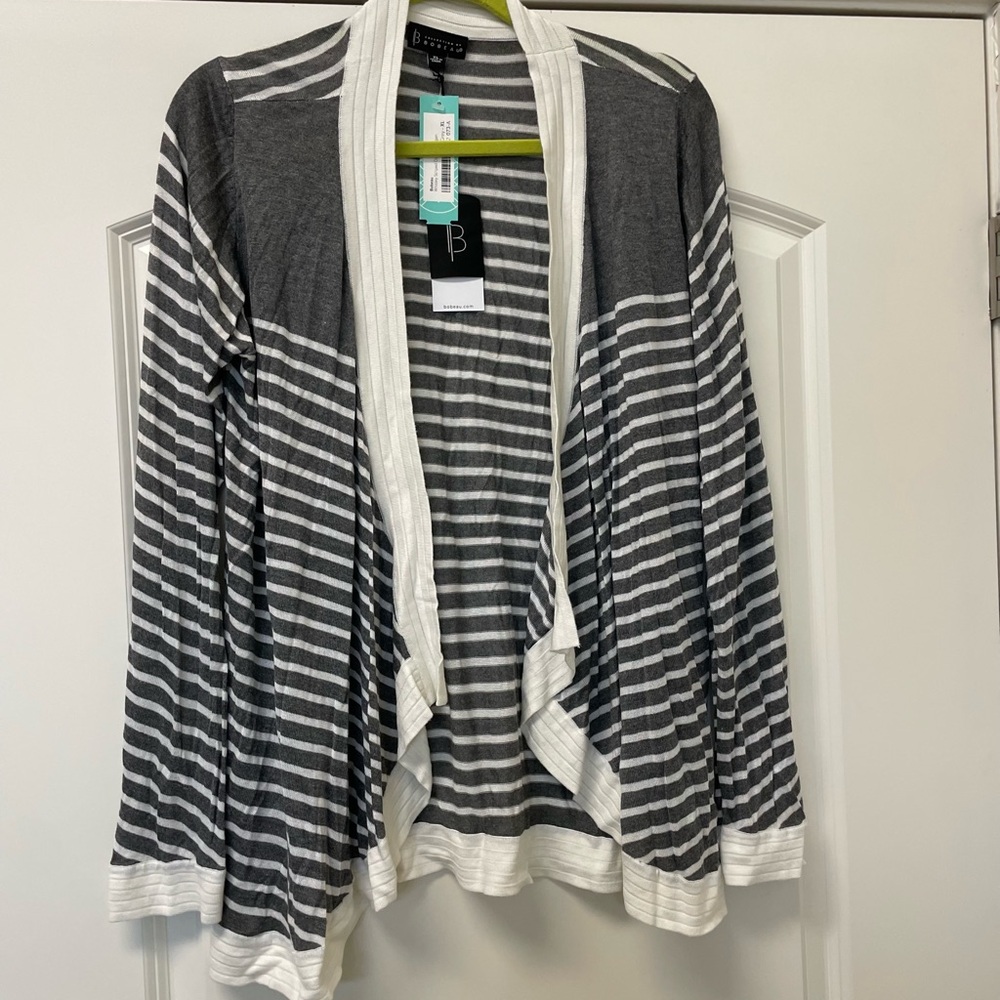 Bobeau Gray and White Cardigan Sweater Open Front